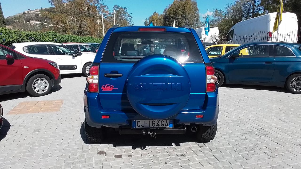 Suzuki Grand Vitara 1.9 Special edition