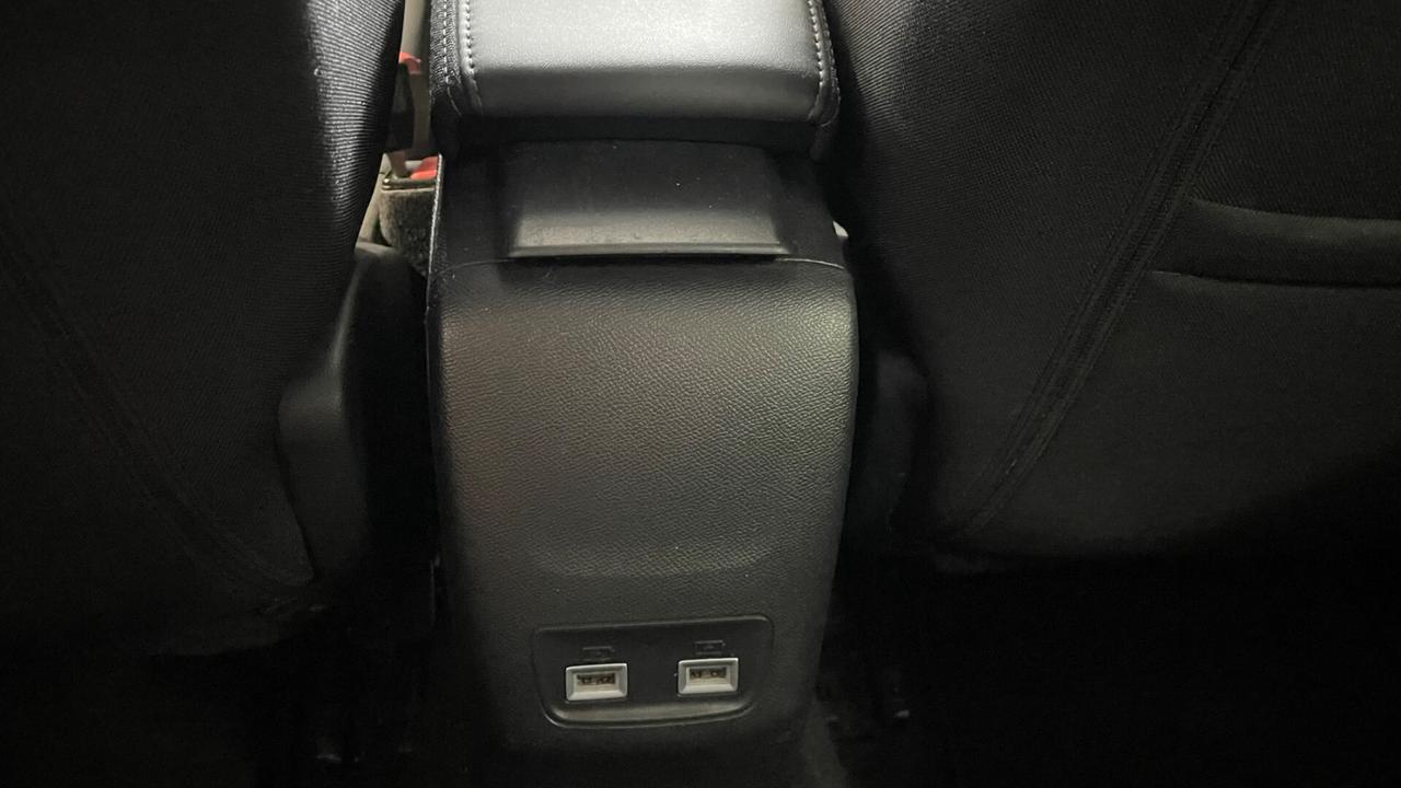 Peugeot 2008 BlueHDi 110 S&S Allure Pack