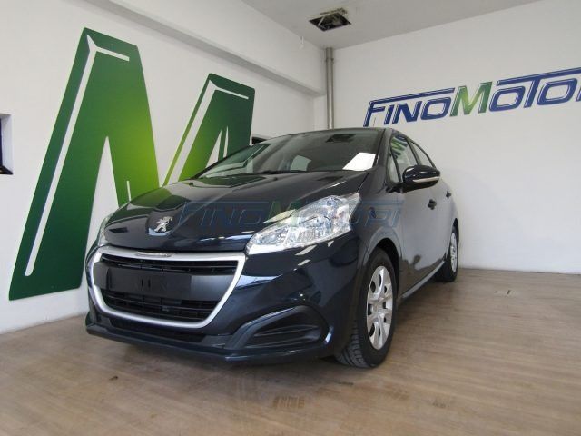 PEUGEOT 208 PureTech 68 CV 5 porte