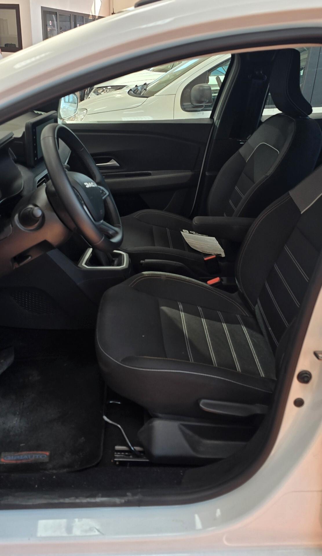 Dacia Sandero Stepway 1.0 TCe 90 CV (66 kW) Expression – Il Crossover Pratico ed Economico
