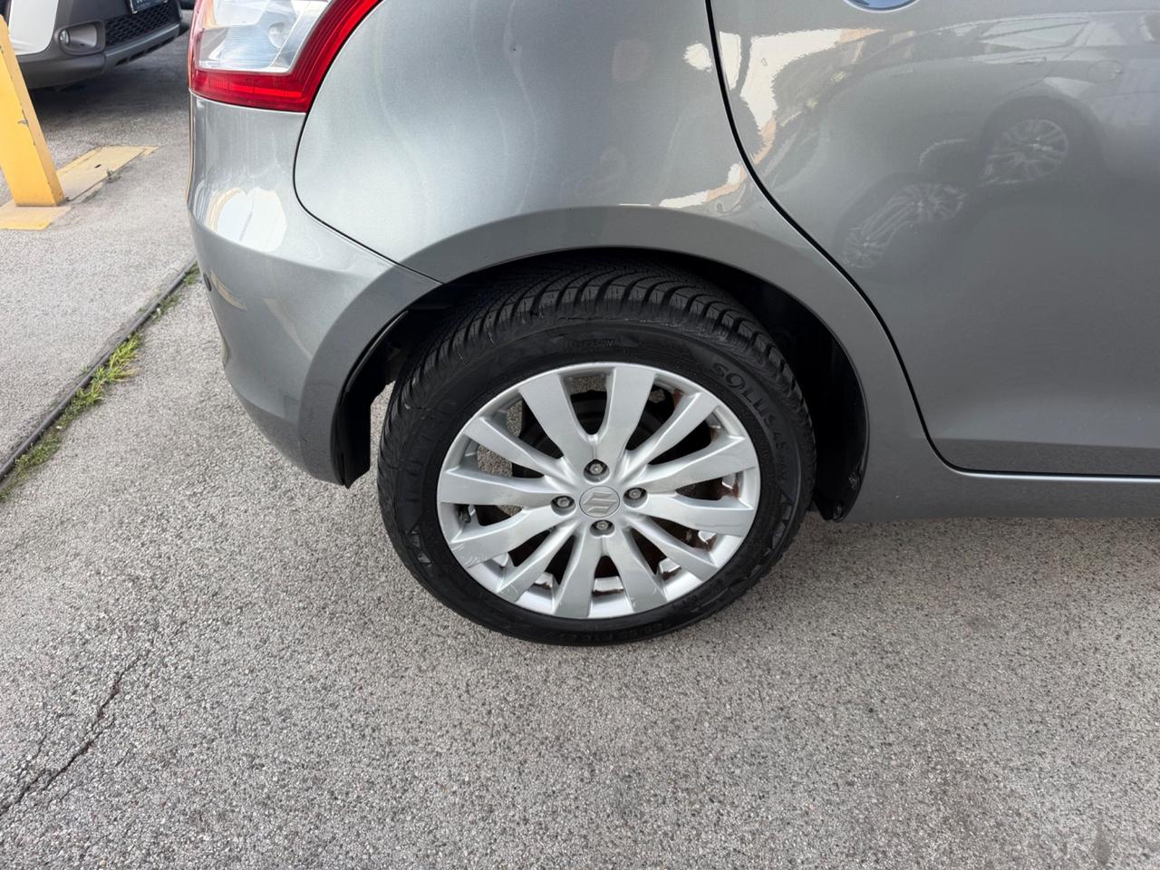 Suzuki Swift 1.2 benzina 94 cavalli 2011