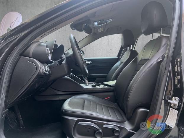 Alfa Romeo Giulia Executive 190cv - PROMO/IVA...