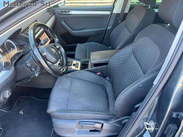 SKODA Superb Wagon iV 1.4 tsi phev Executive dsg - GD379BH