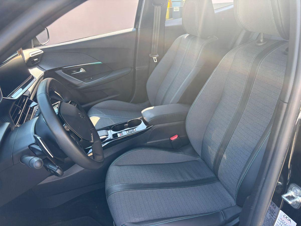 PEUGEOT 2008 1.5 BlueHDi 130CV S&S EAT8 Allure automatica