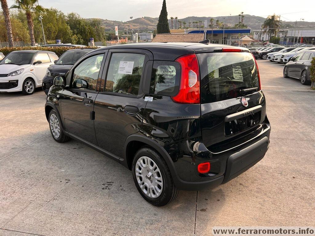 Fiat Panda 1.0 FireFly S&S Hybrid Pandina
