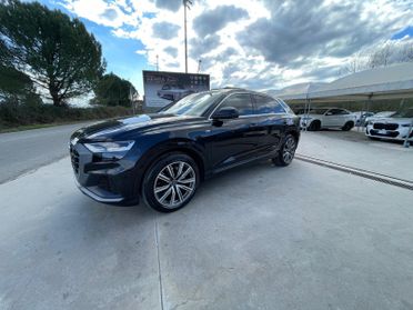 Audi Q8 50 TDI 286 CV quattro tiptronic Sport