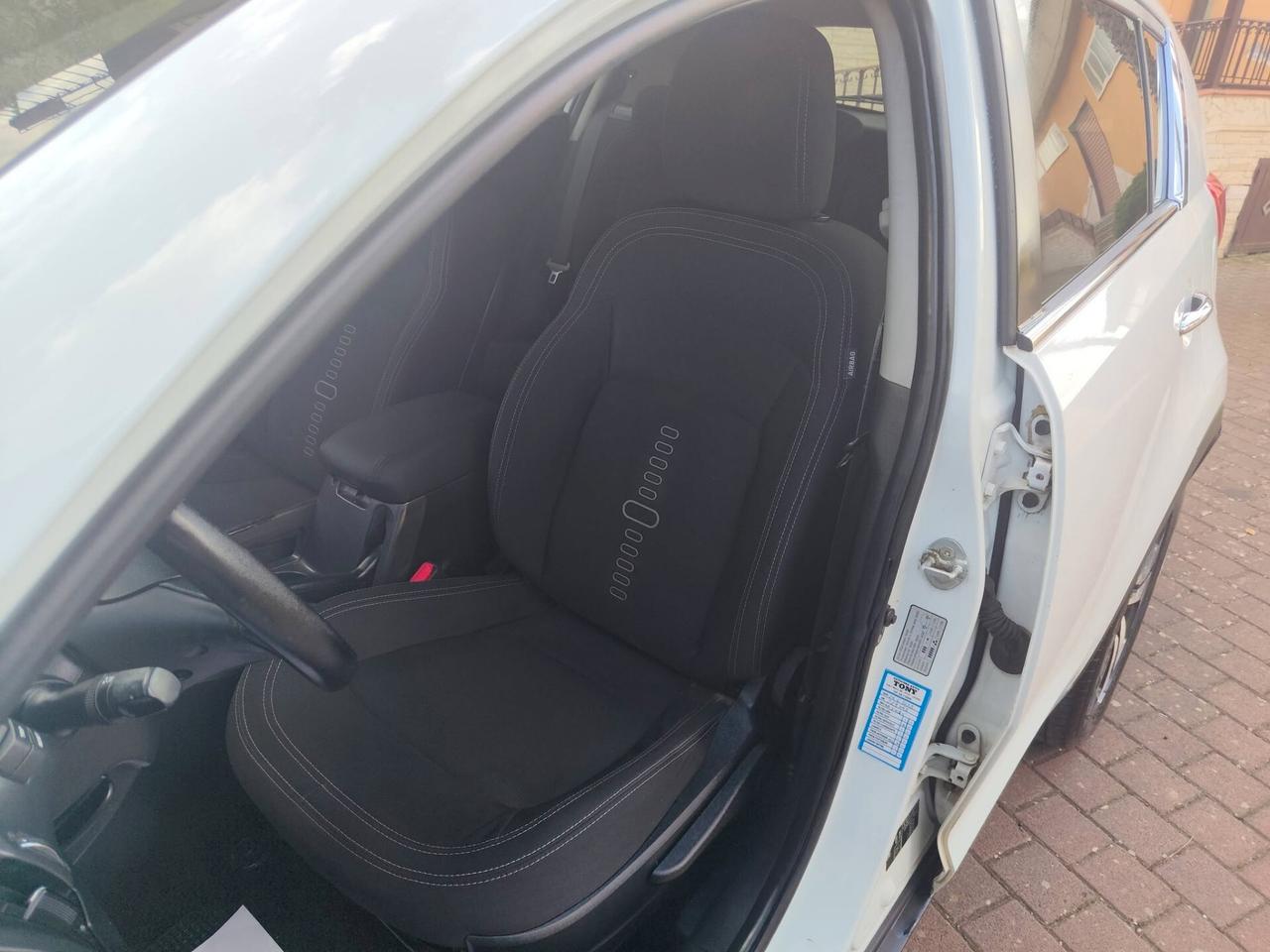 Kia Sportage 1.7 CRDI VGT 2WD Plus