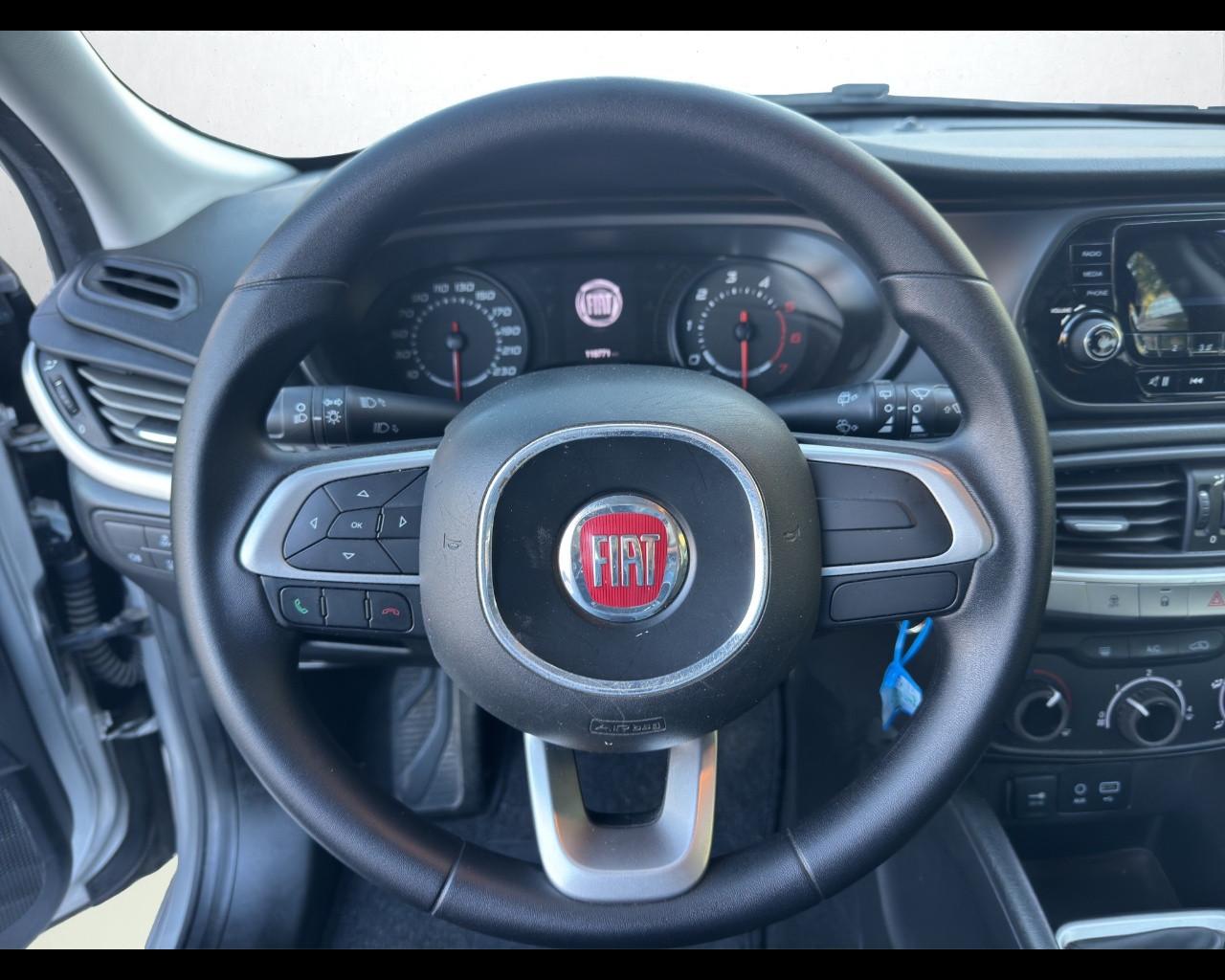 FIAT Tipo (2015-->) - Tipo 1.3 Mjt S&S 5 porte Pop