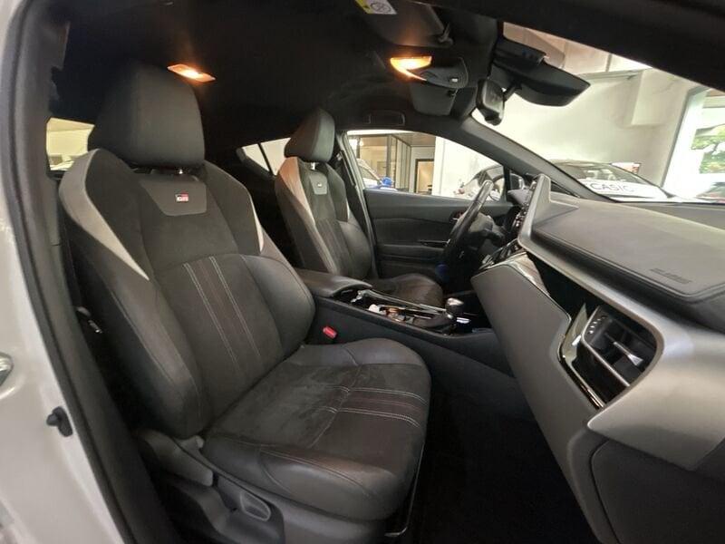Toyota C-HR 2.0 Hybrid E-CVT GR-S