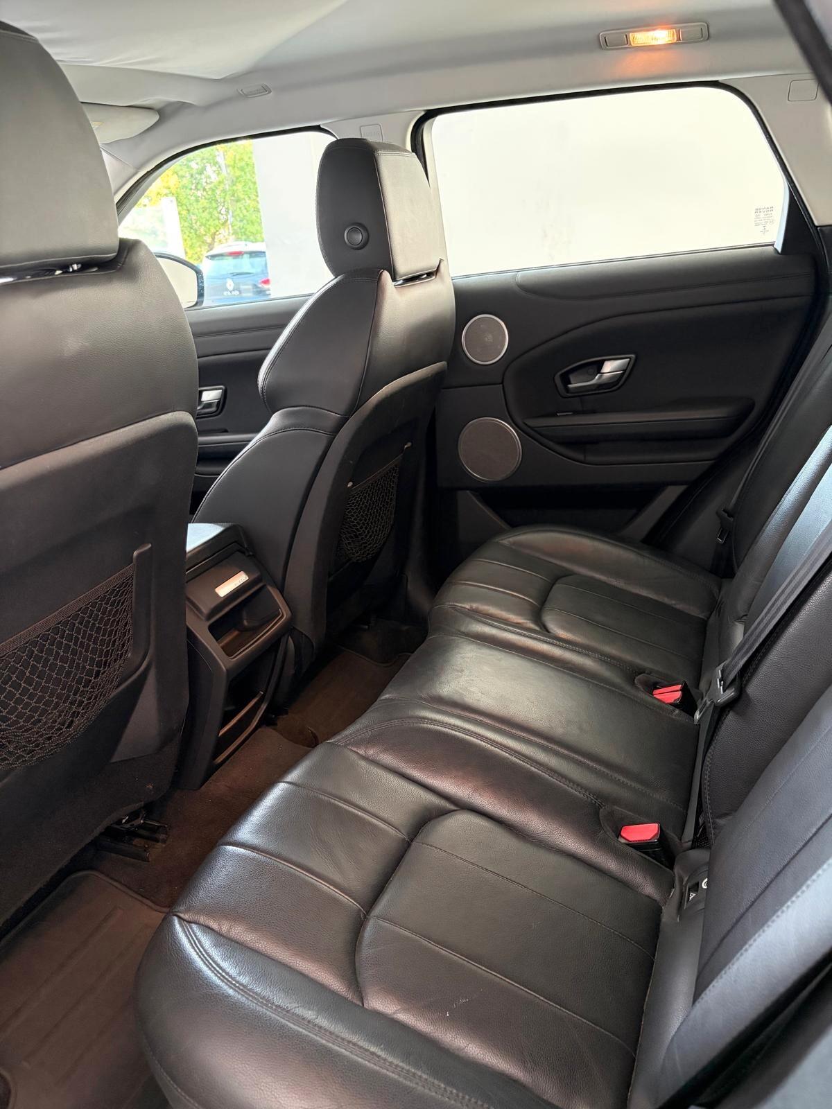 Range Rover Evoque 2.0 TD4 150 CV. SE Dynamic