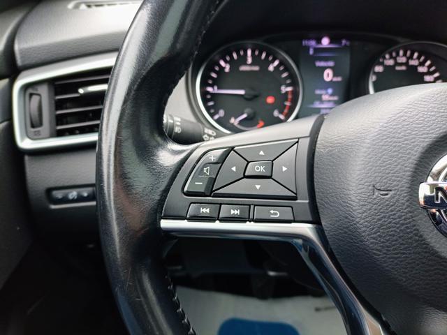 NISSAN Qashqai 1.6 dCi 2WD N-Connecta