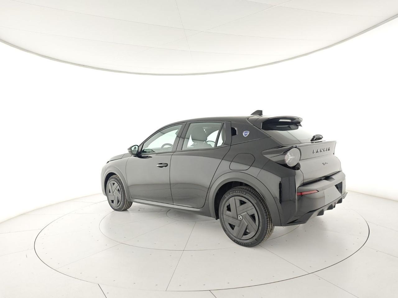 LANCIA Ypsilon Hybrid e-DCT