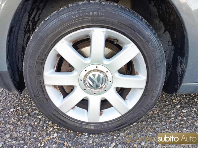 VOLKSWAGEN Touran 1.9 TDI 105CV Trendline