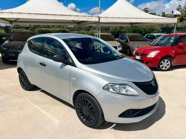 Lancia Ypsilon 1.2 69 CV 5 porte S&S Elefantino Blu