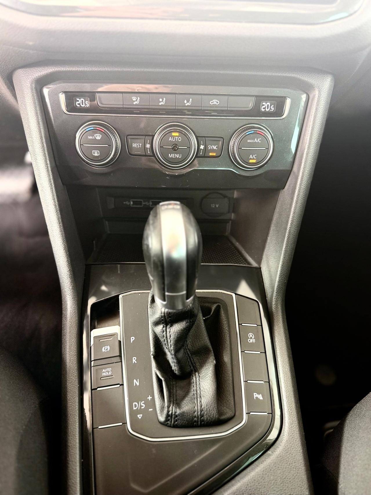 WV TIGUAN 2.0 TDI DSG* COCKPIT*NAVI*AUTOM