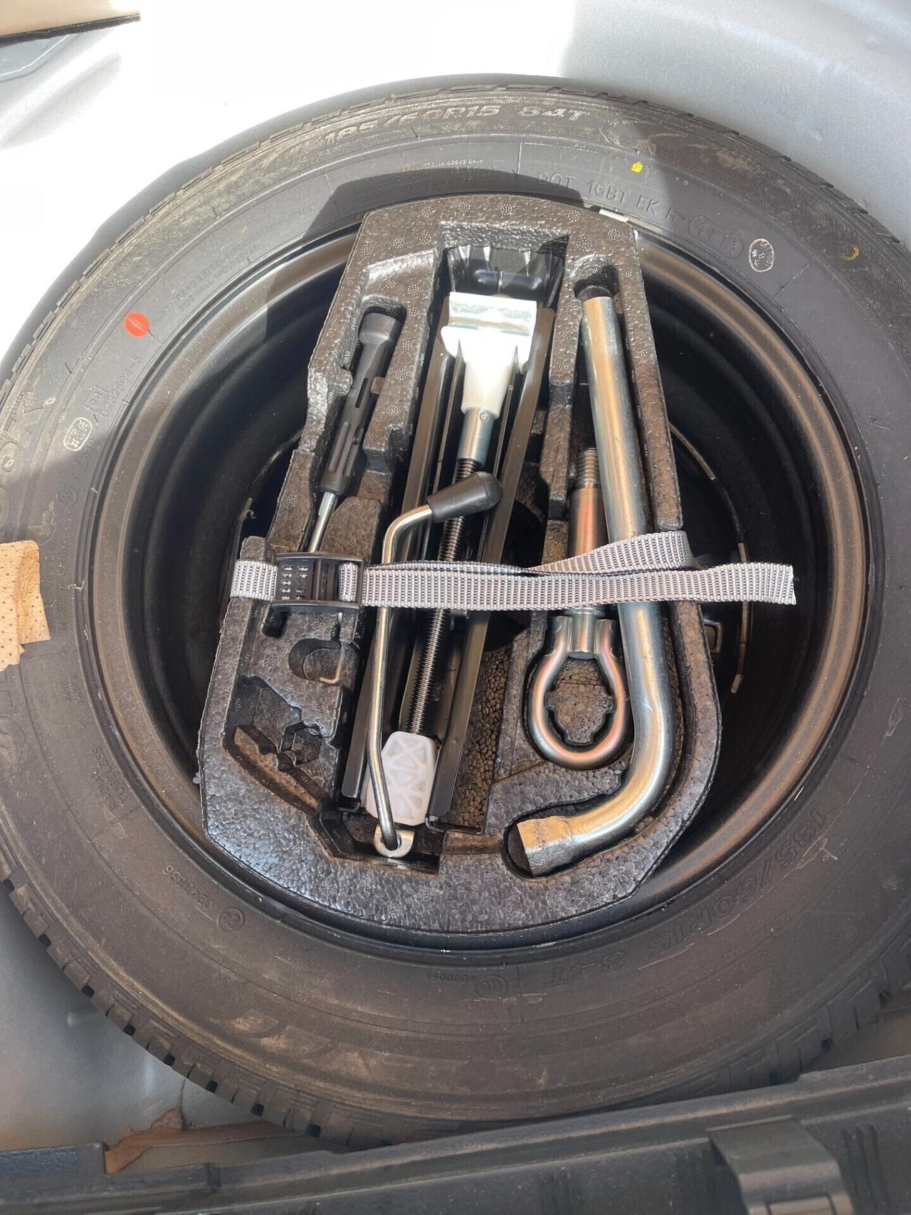 Volkswagen Polo 1.2 70 CV 5p.