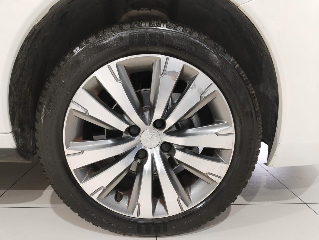 Peugeot 3008 BlueHDi 120 S&S Active