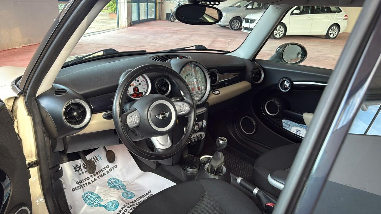 Mini 1.6 16V Cooper D