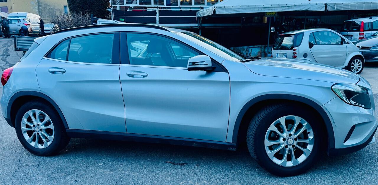 Mercedes-benz GLA 200 CDI Automatic Premium