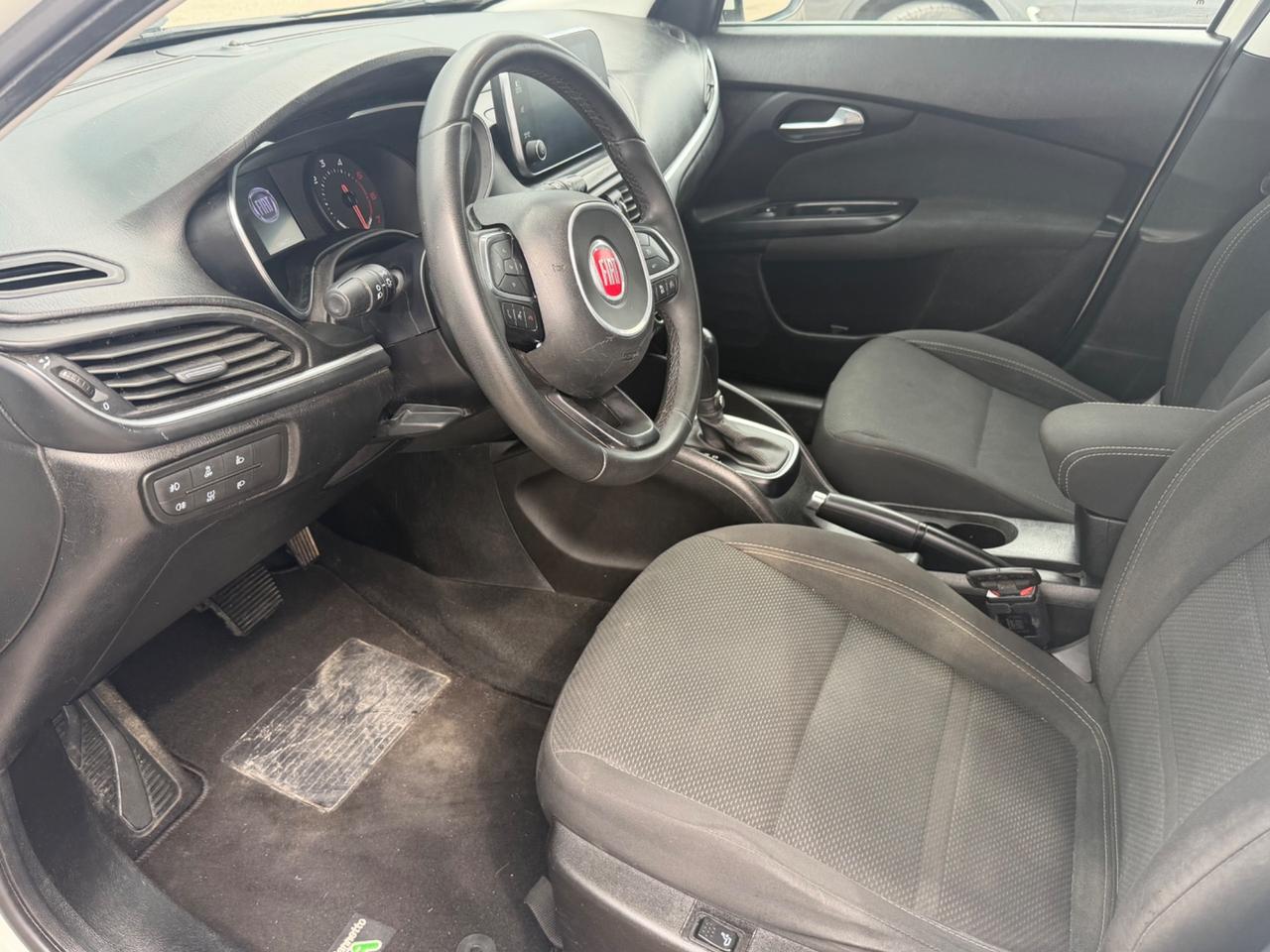 Fiat Tipo 1.6 Mjt S&S DCT SW Lounge