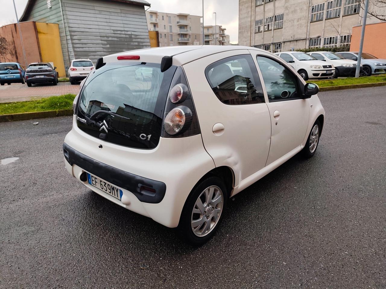 Citroen C1 1.0 Benz 5 porte neopatentati