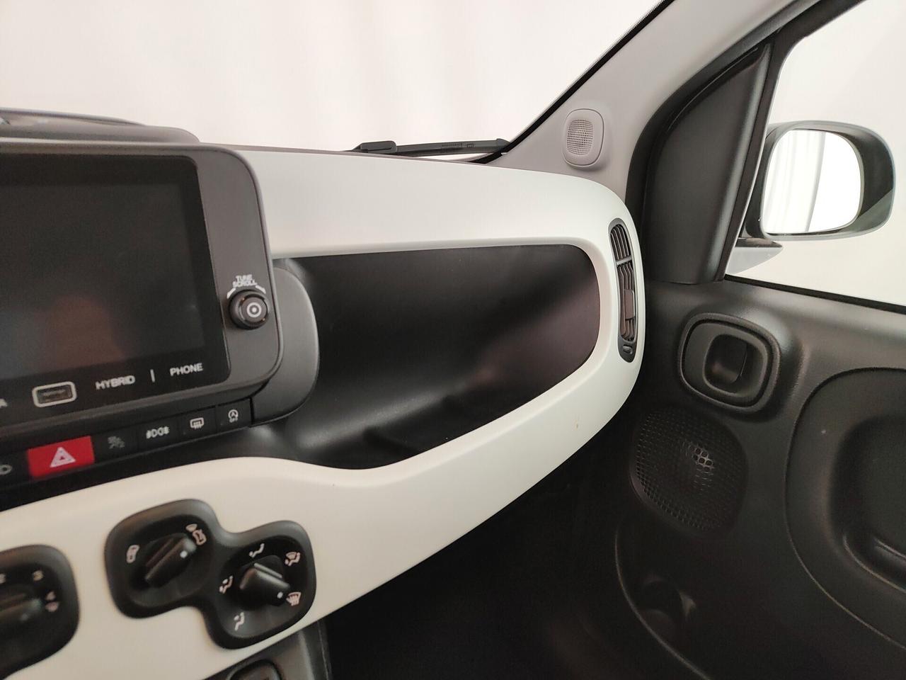 Fiat Panda 1.0 FireFly S&S Hybrid Pandina
