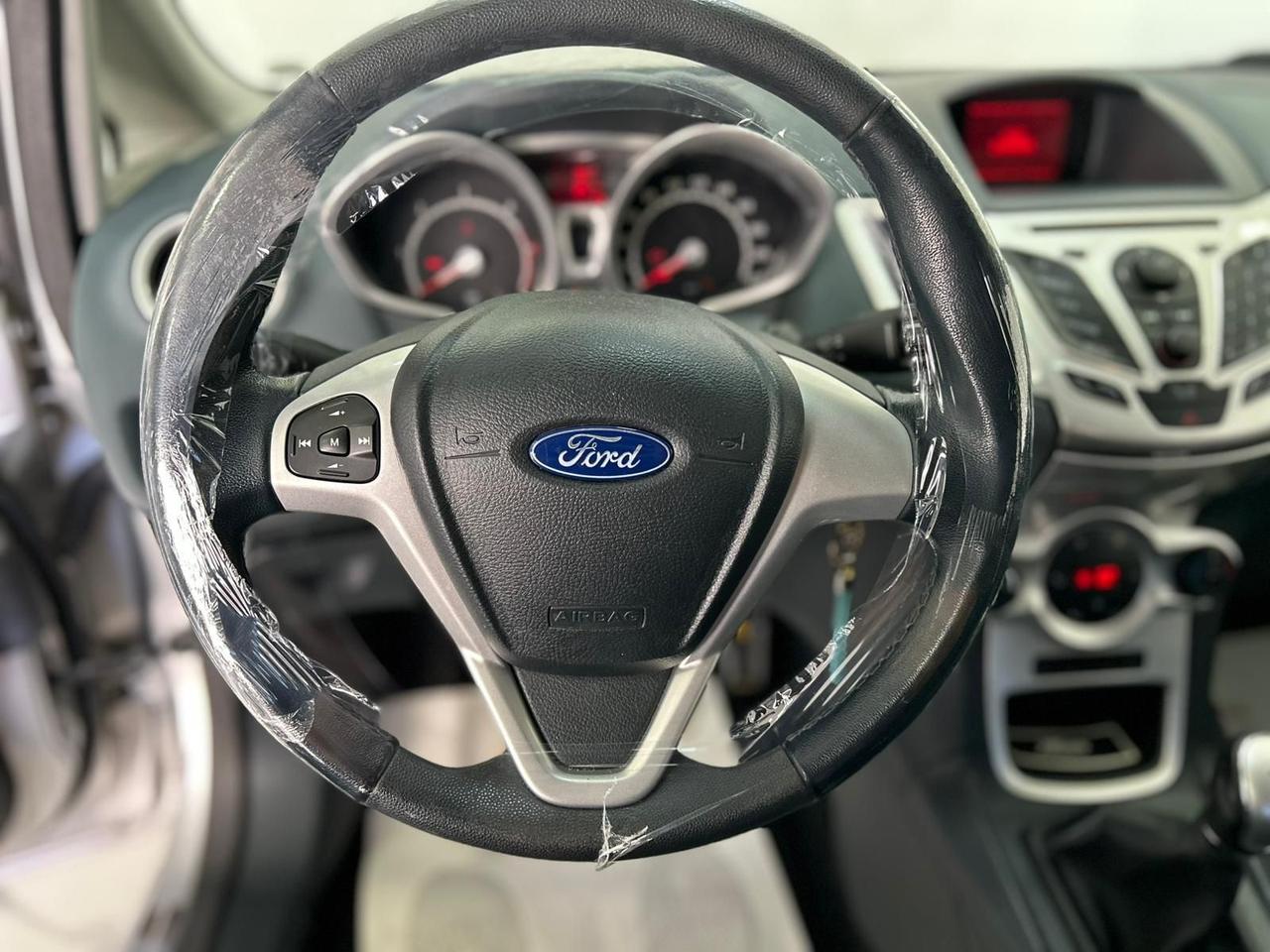 Ford Fiesta 1.4 TDCi 5p. Titanium-2009