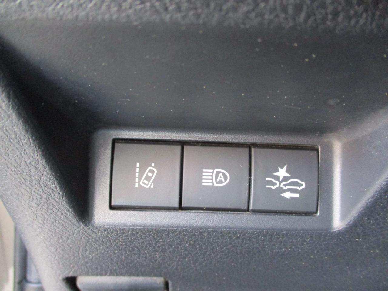 TOYOTA Yaris 1.5 Hybrid 5 porte Business