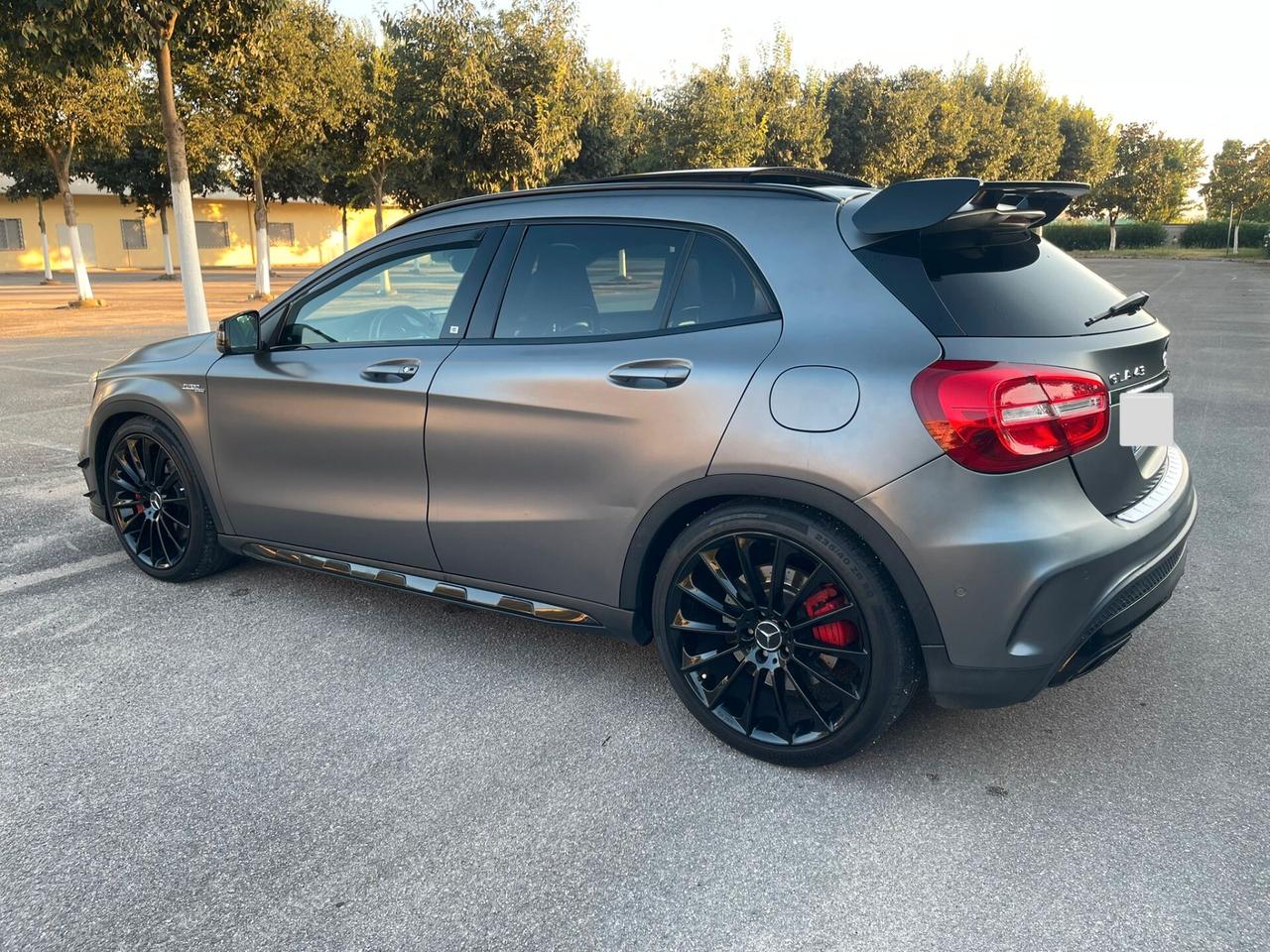 Mercedes benz GLA 45 AMG 4Matic Performance AMG