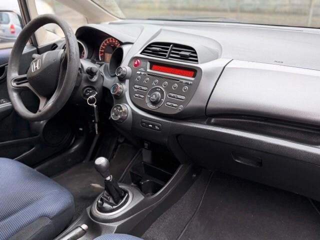 Honda Jazz 1.2 i-VTEC Trend Euro 5B adatta a neopatentati