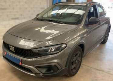 Fiat Tipo 1.0 5 porte Cross -TUA SENZA VINCOLI-