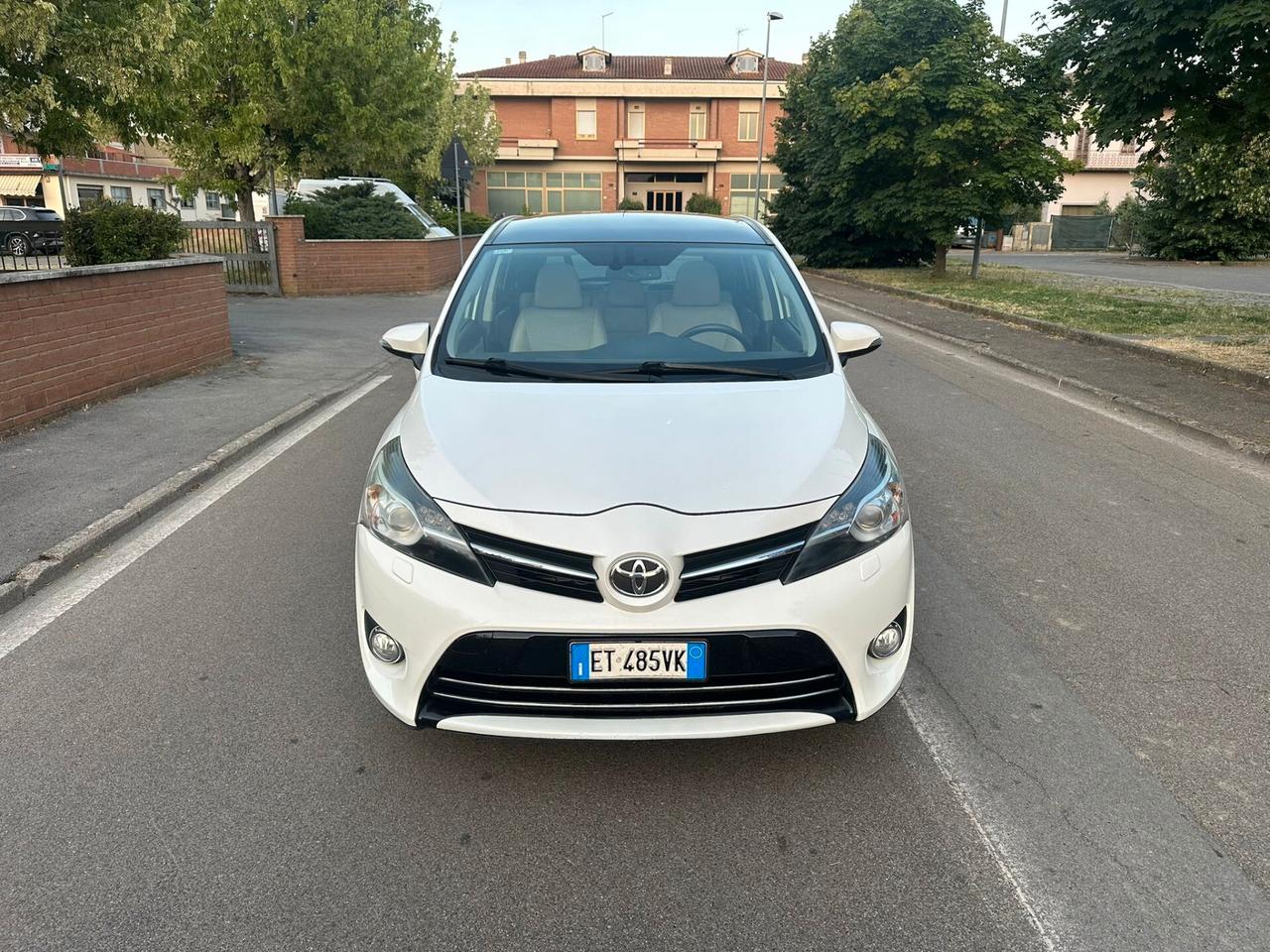 Toyota Verso 1.6 D-4D 7 posti full optional