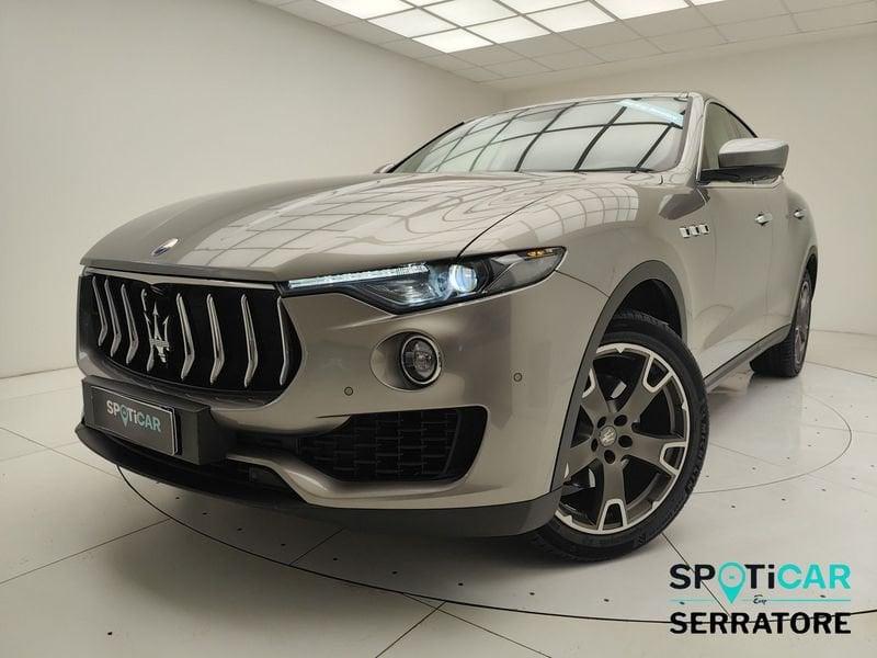 Maserati Levante 3.0 V6 275cv auto