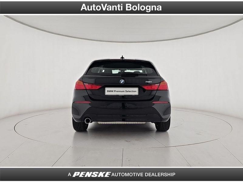 BMW Serie 1 118i Advantage 136cv
