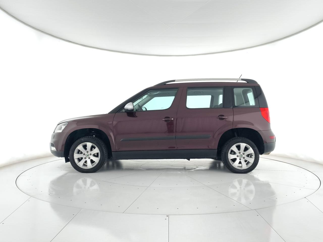 SKODA Yeti 2.0 tdi Elegance 4x4 140cv X COMMERCIANTI+TETTO PANORAMICO