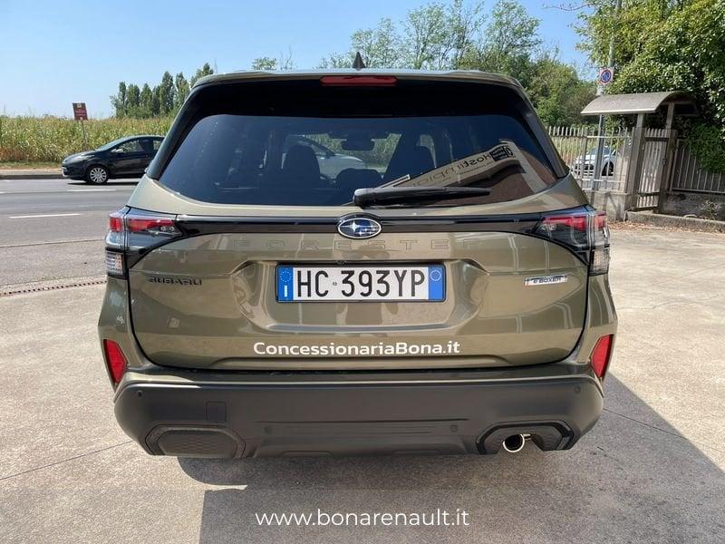Subaru Forester 2.0 e-Boxer Premium auto