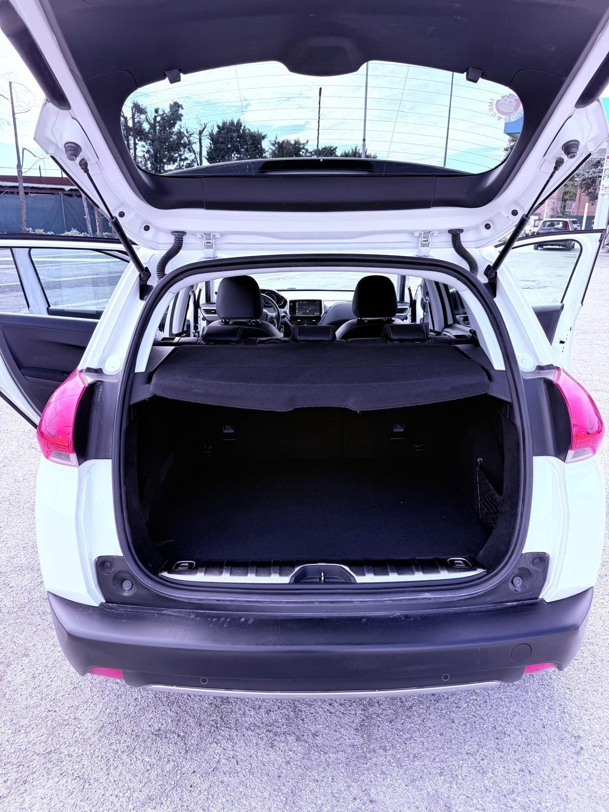Peugeot 2008 BlueHDi 120 S&S Ok neopatentati