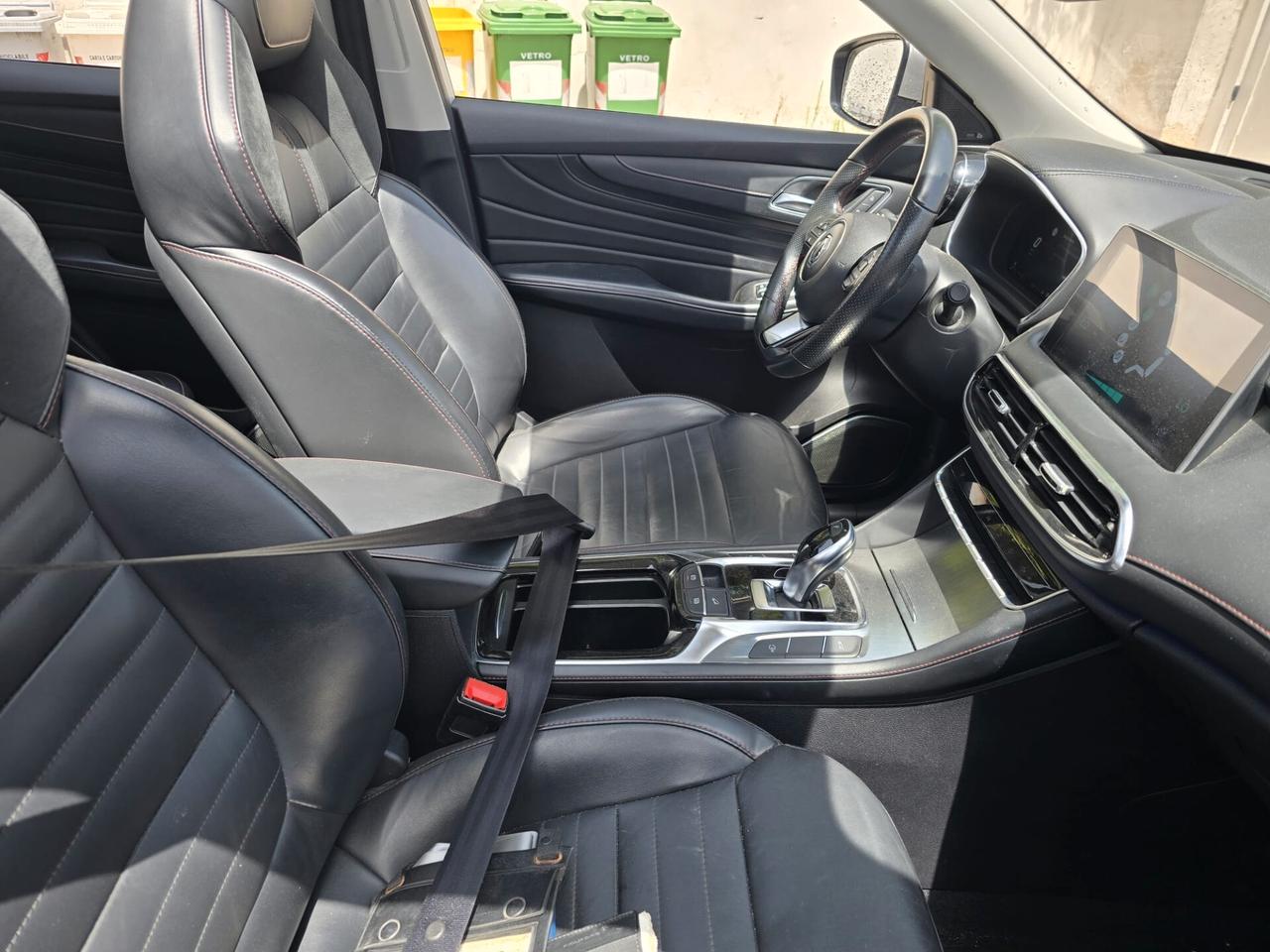 Mg EHS Plug-in Hybrid Luxury