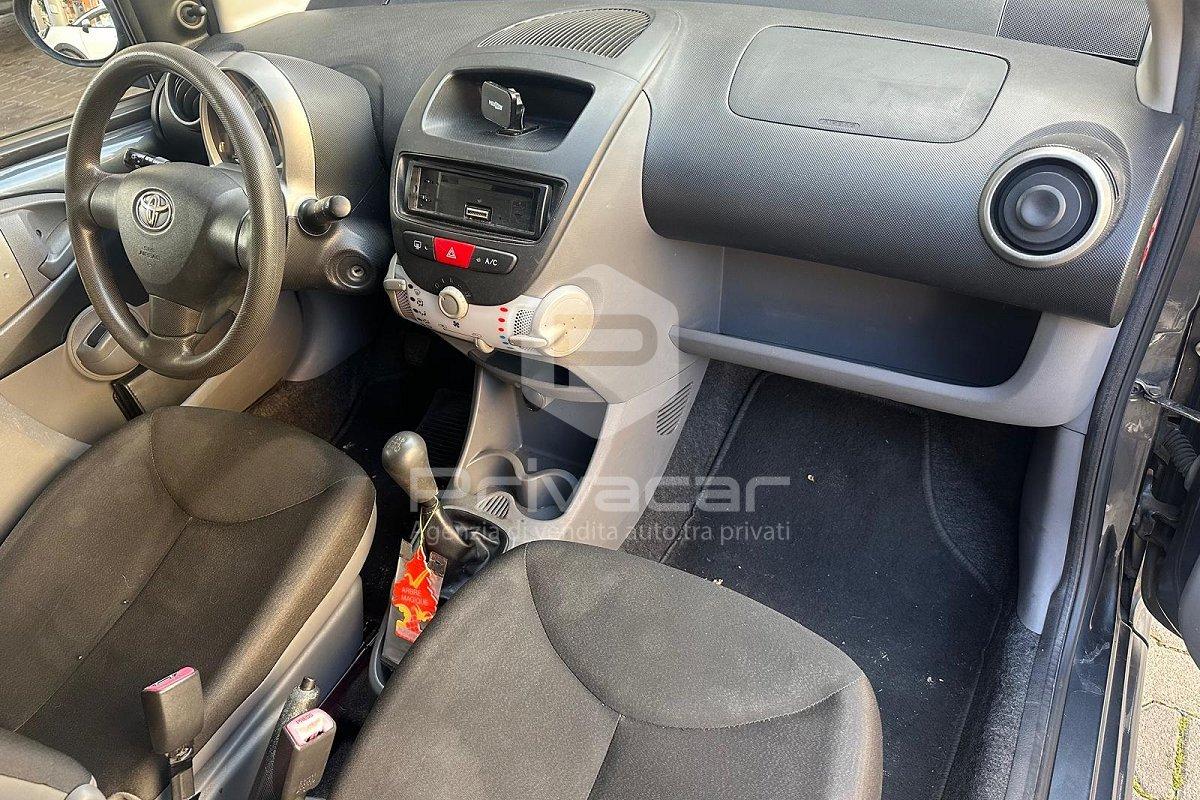 TOYOTA Aygo 1.0 12V VVT-i 5 porte