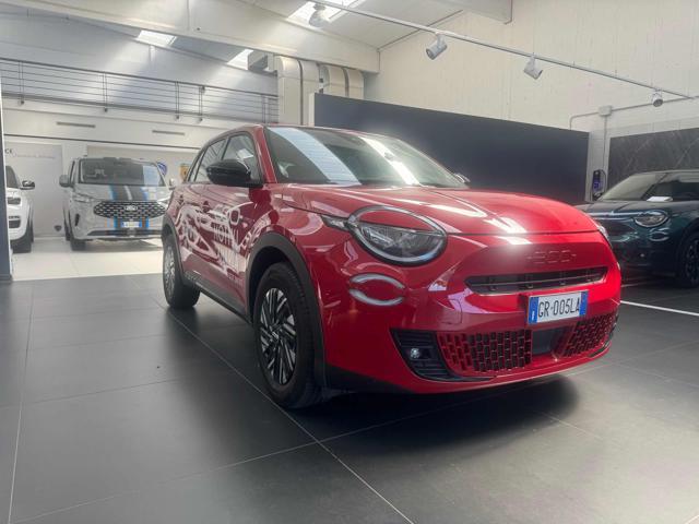 FIAT 600e Red