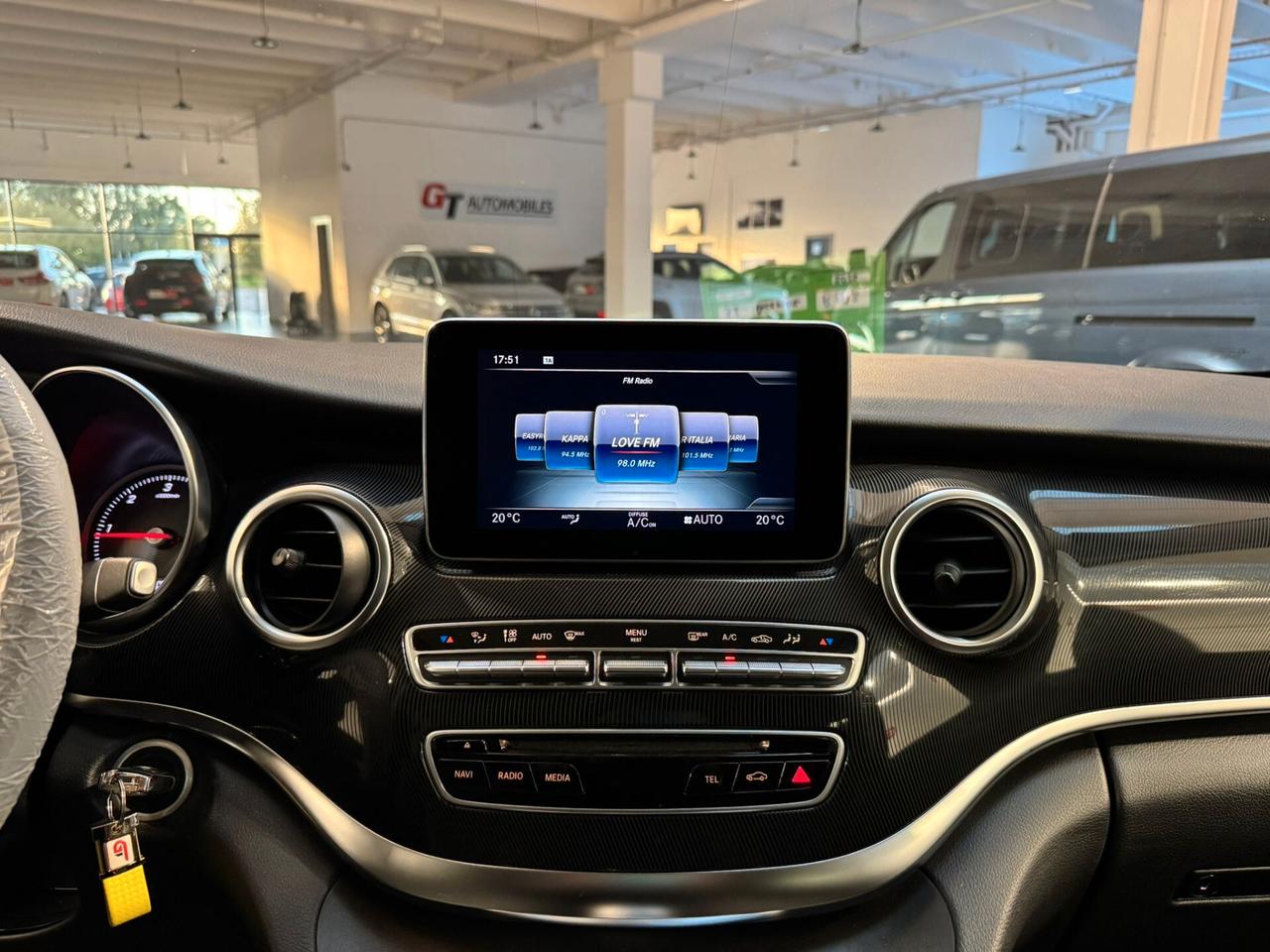 Mercedes-benz V 200 d Premium Long