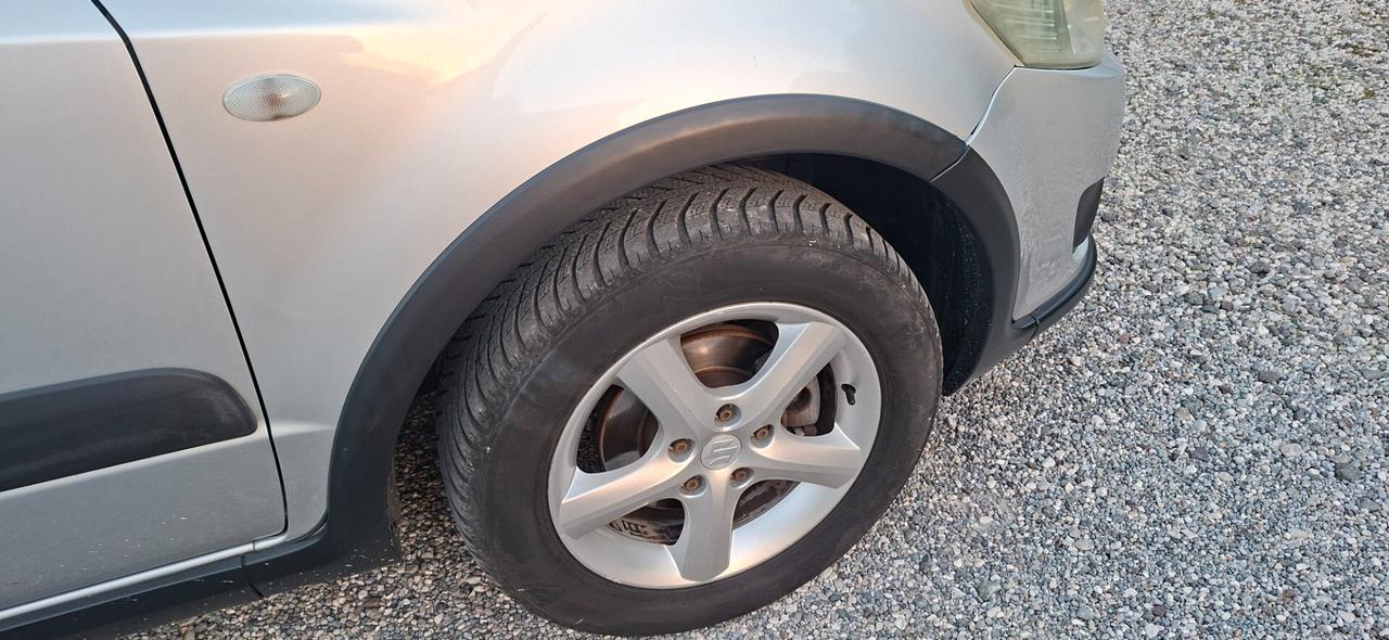 SUZUKI SX4 1.6 4X4 CON BLOCCO FULL OPTIONAL