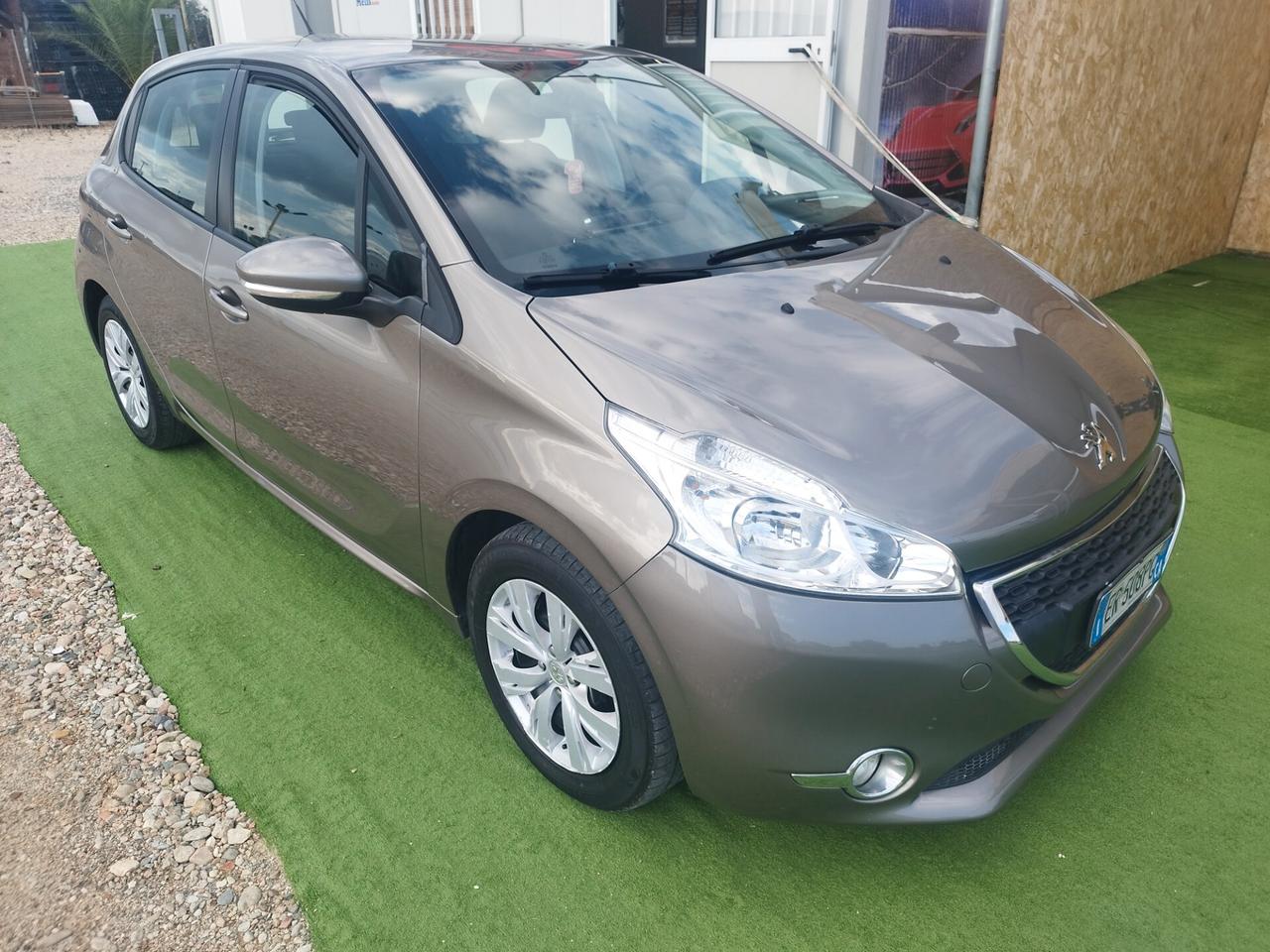 Peugeot 208 1.2 VTi 82 CV 5 porte Access