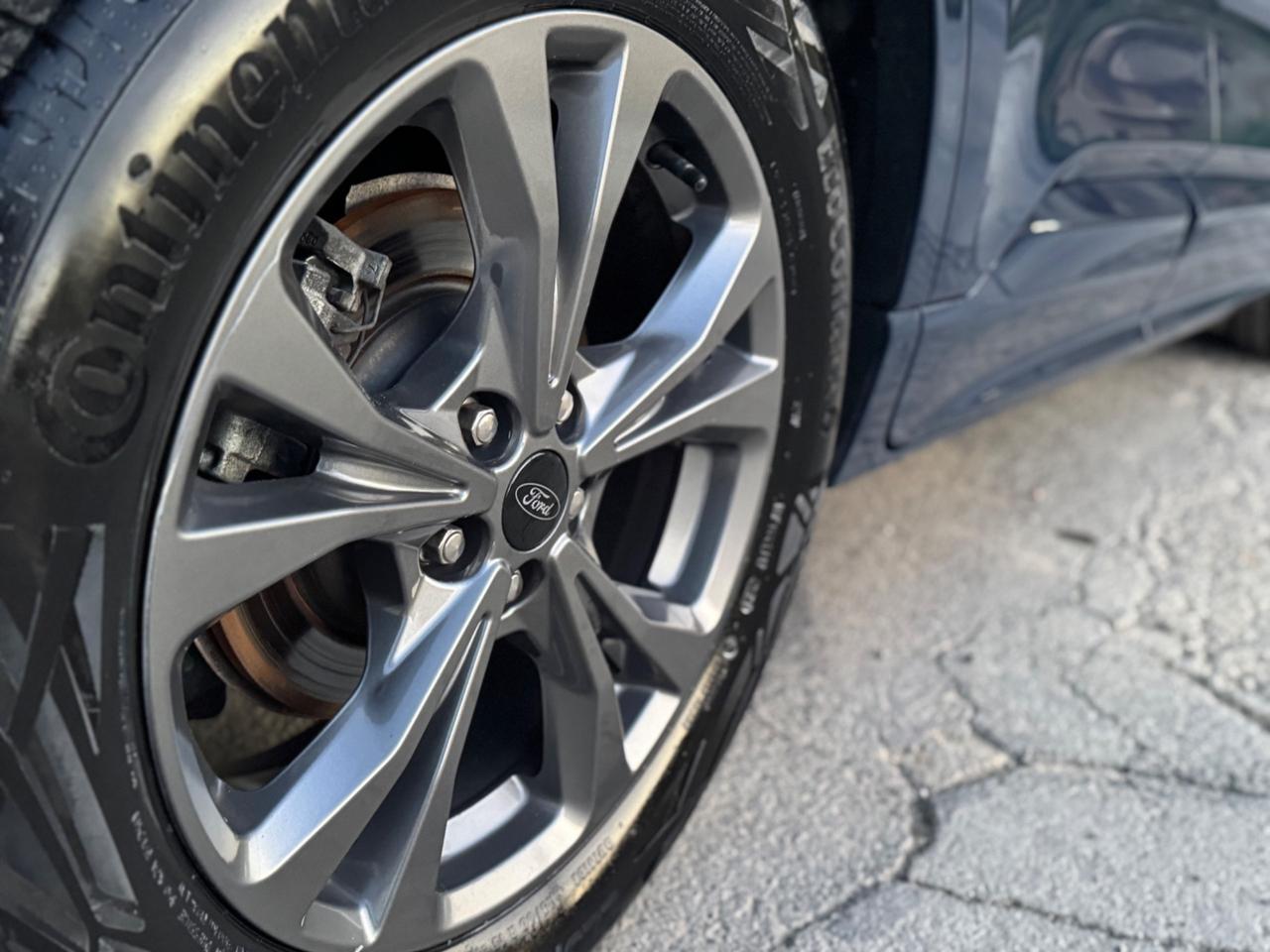 FORD KUGA 1.5 ECOBLUE ST-LINE FULL IVA ESPOSTA