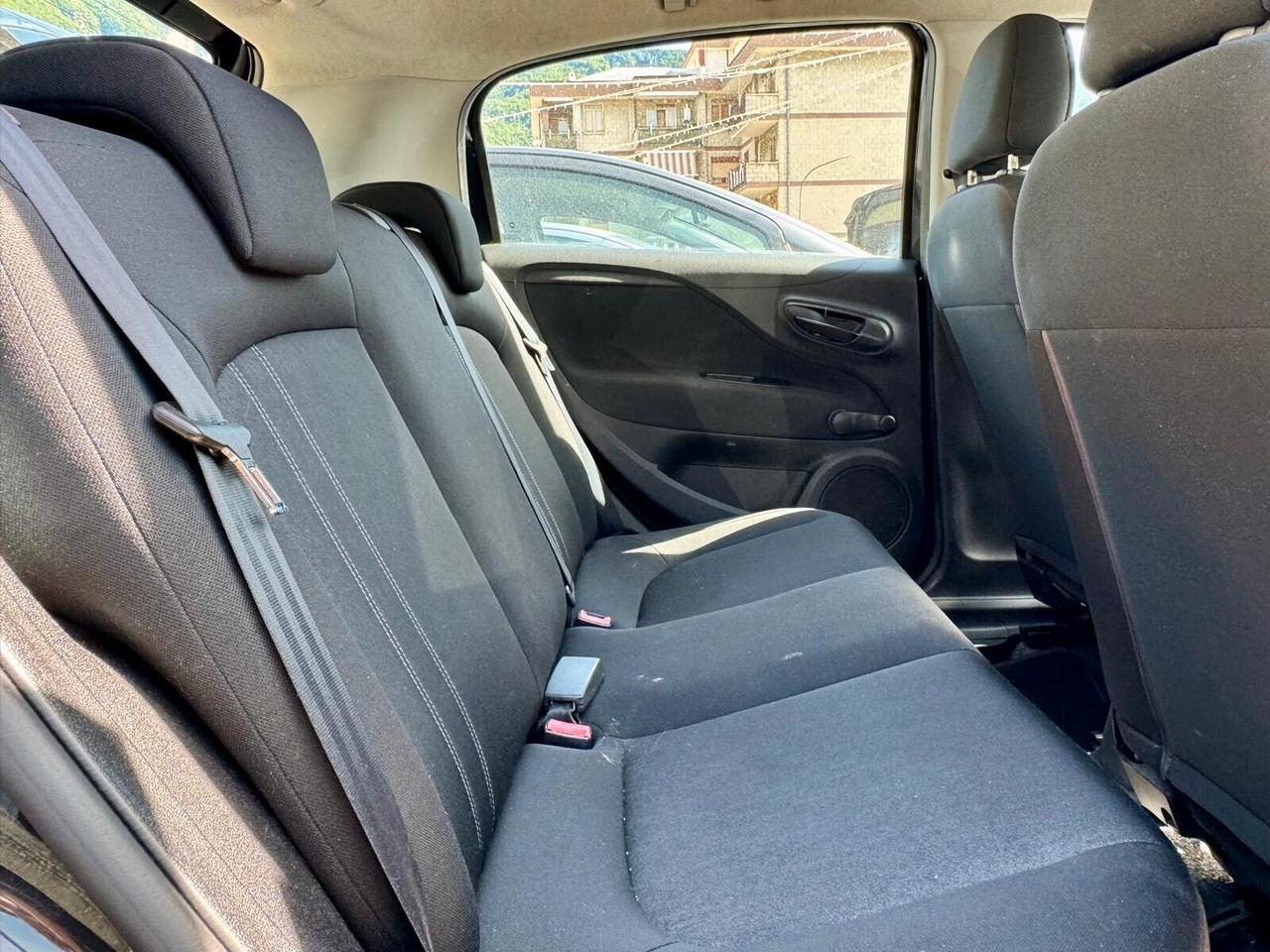 Fiat Punto 1.3 MJT II 75 CV 5 porte Street