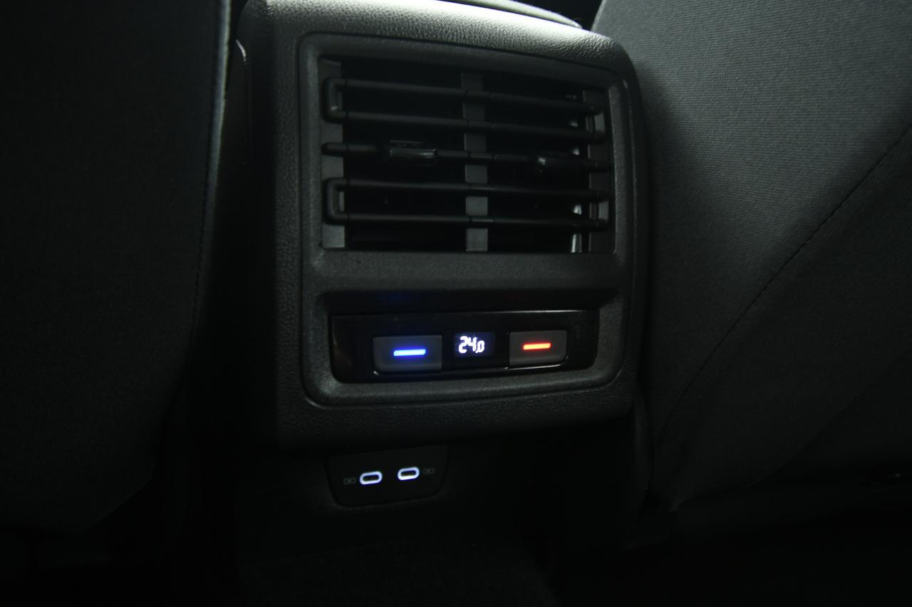 VOLKSWAGEN Golf 1.0 etsi evo Life 110cv dsg NEOPATENTATI+ACC+APP CONNECT