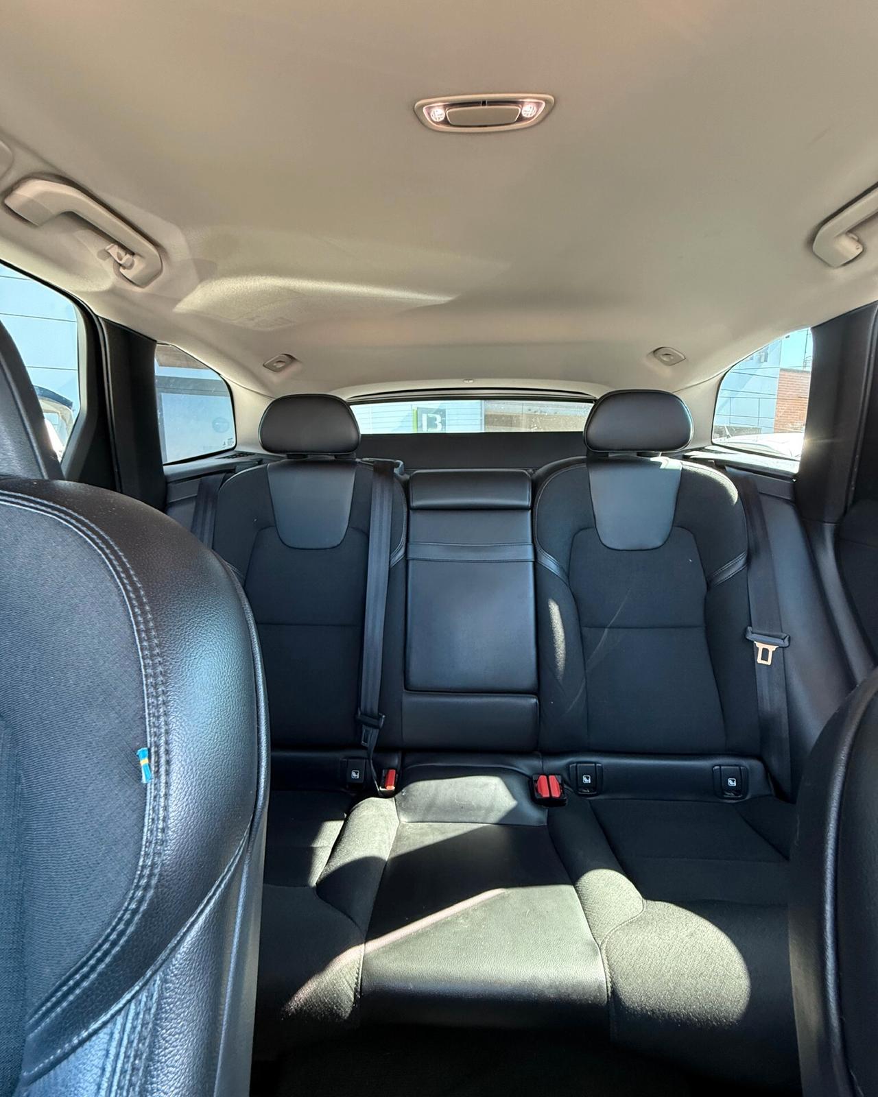 Volvo XC 60 XC60 D4 AWD Geartronic Business