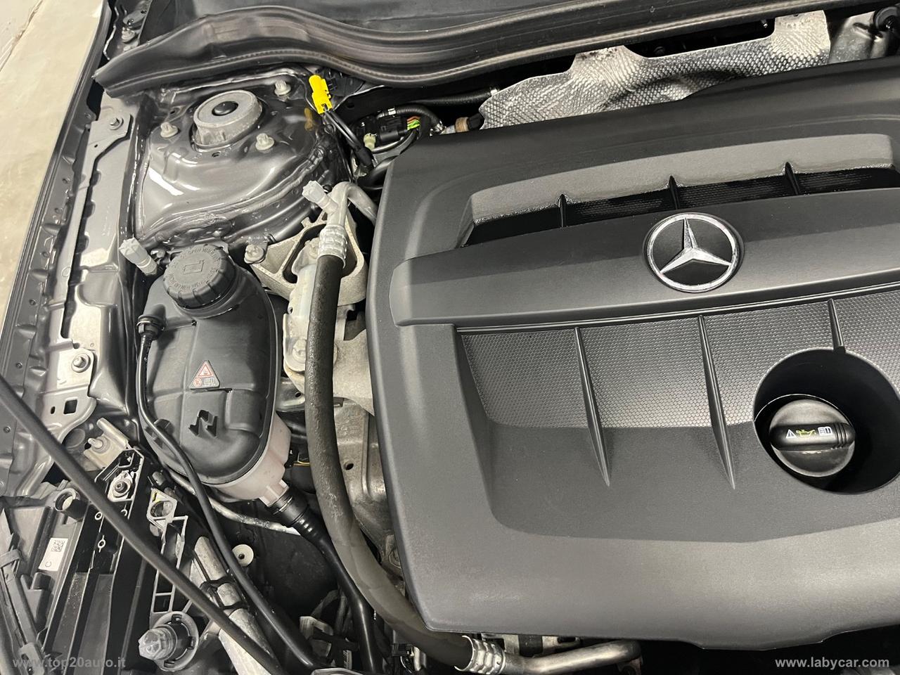 MERCEDES-BENZ GLA 180 CDI Automatic Sport