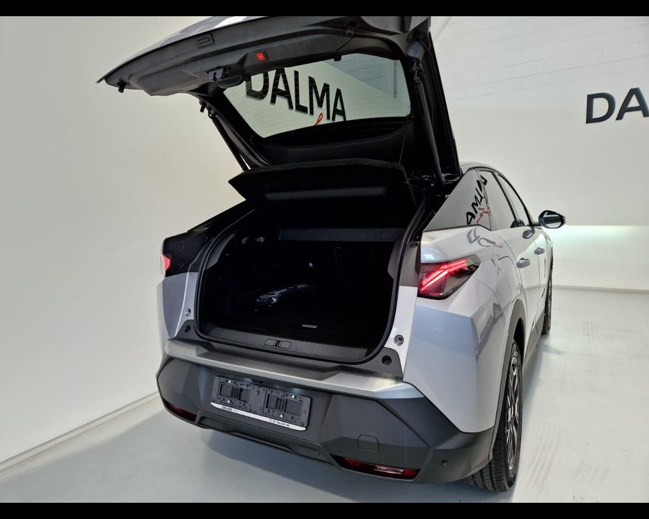 PEUGEOT 3008 1.2 hybrid GT 136cv e-dcs6