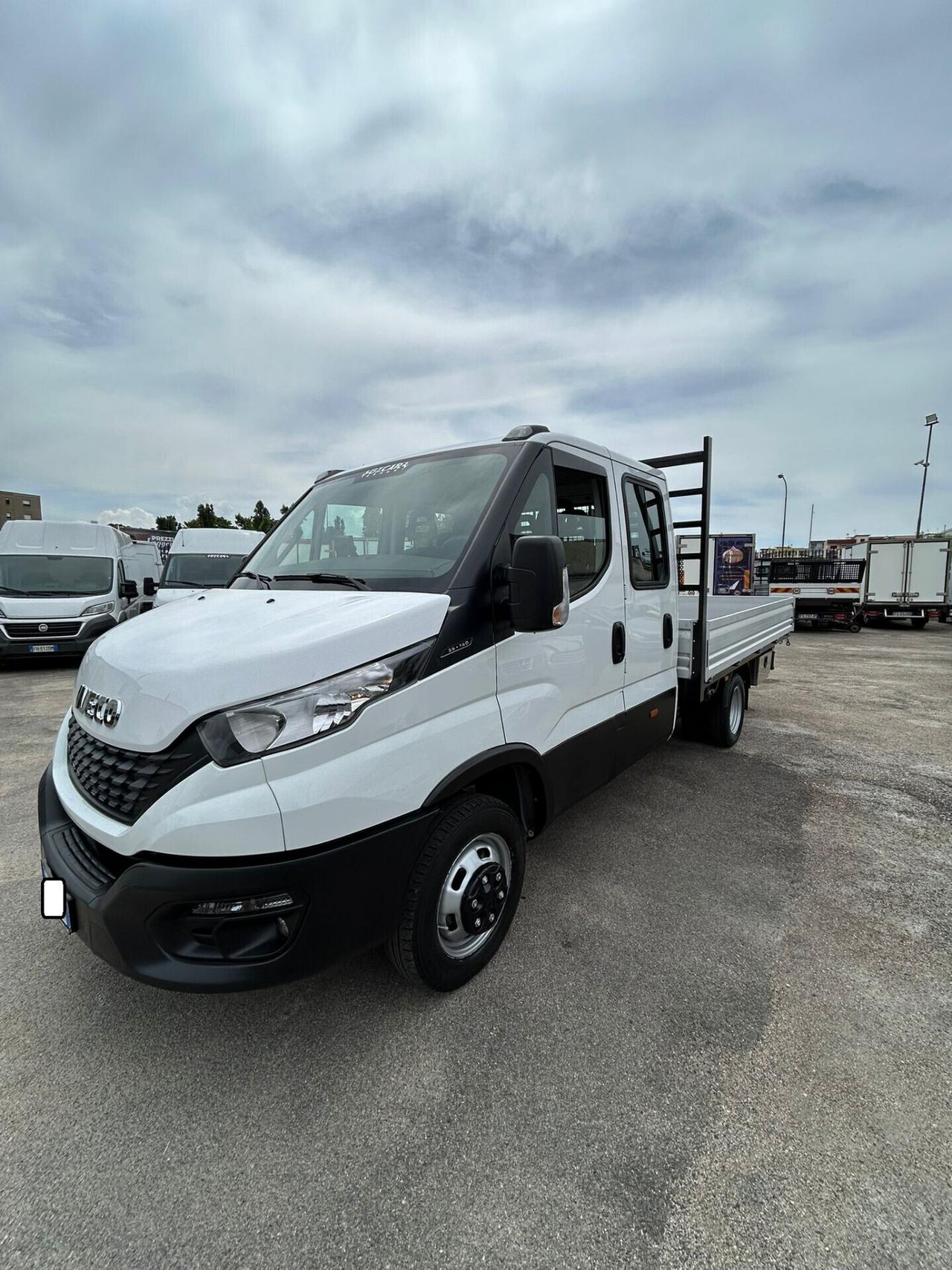 Iveco daily 35c14 anno 2021 doppia + cassone e.6
